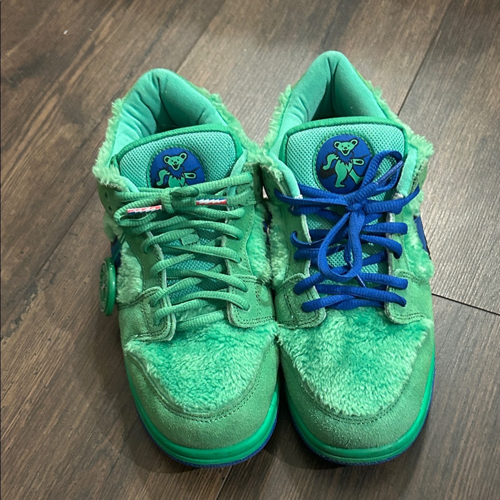 Nike SB Grateful Dead bear men’s 7